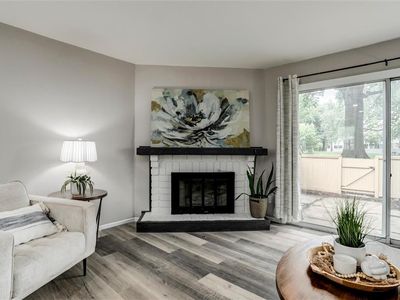 8039 Halsey St, Lenexa, KS, 66215