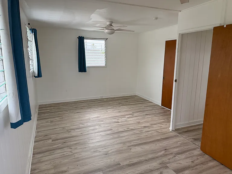 737 Maluniu Ave — Photo 8