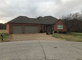 2740 Black Oak Ct, Wadesville, IN 47638