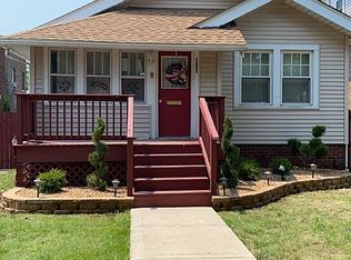 1820 Lake Ave, Whiting, IN 46394