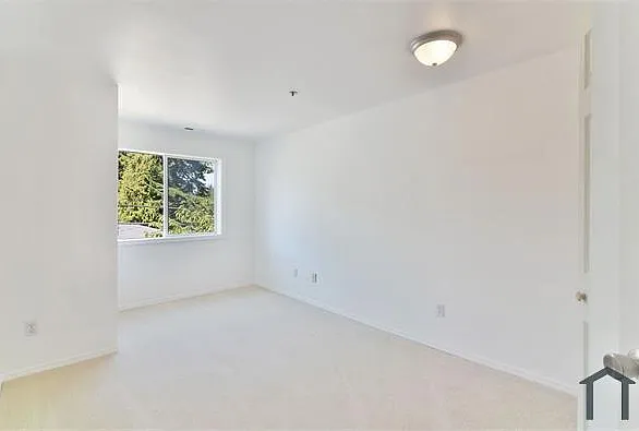 7405 Beverly Ln #202 — Photo 9