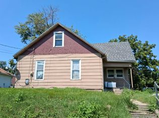 1216 Fremont St, Des Moines, IA 50316