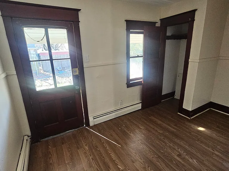 119 Virginia Ave — Photo 15