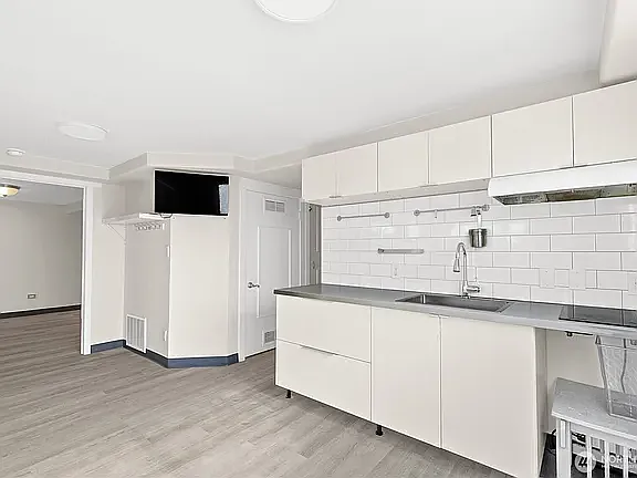 2 bed, 820 sqft, $2,150 — Photo 4