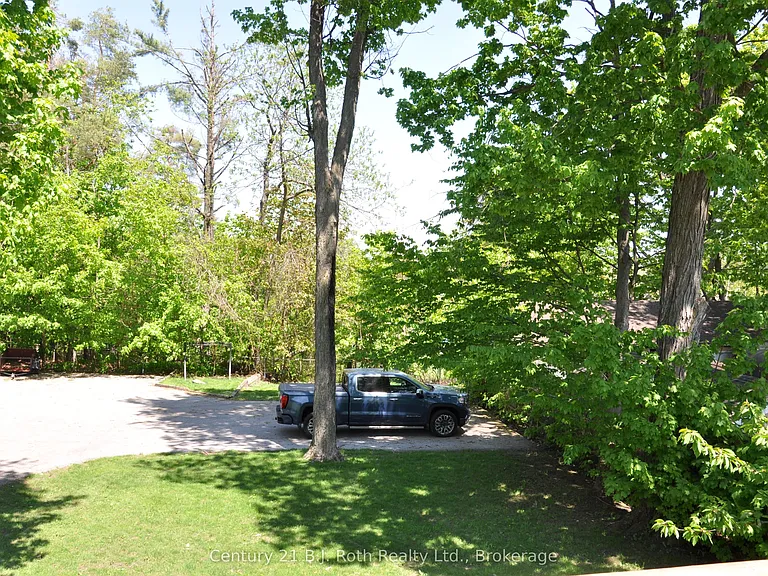 22 Free Dr #UPPER — Photo 2