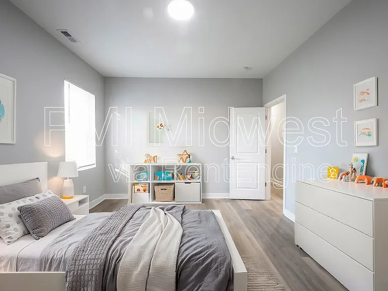 1841 Montcalm St #B — Photo 19