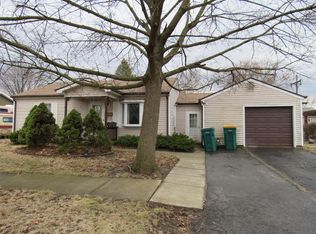 407 E Kankakee River Dr, Wilmington, IL