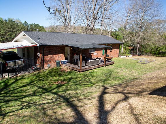 4th image of 295 Bandy Rd