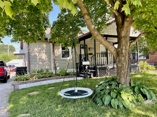 138 Wood River Ave, East Alton, IL 62024
