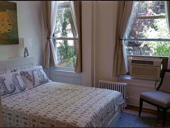 2nd image of 271 W 11th St APT 2A