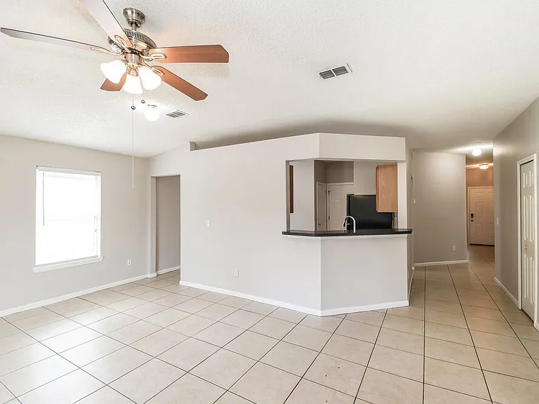 3341 Volley Dr — Photo 5
