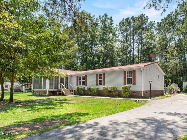 180 Quails Cove, Hampstead, NC 28443