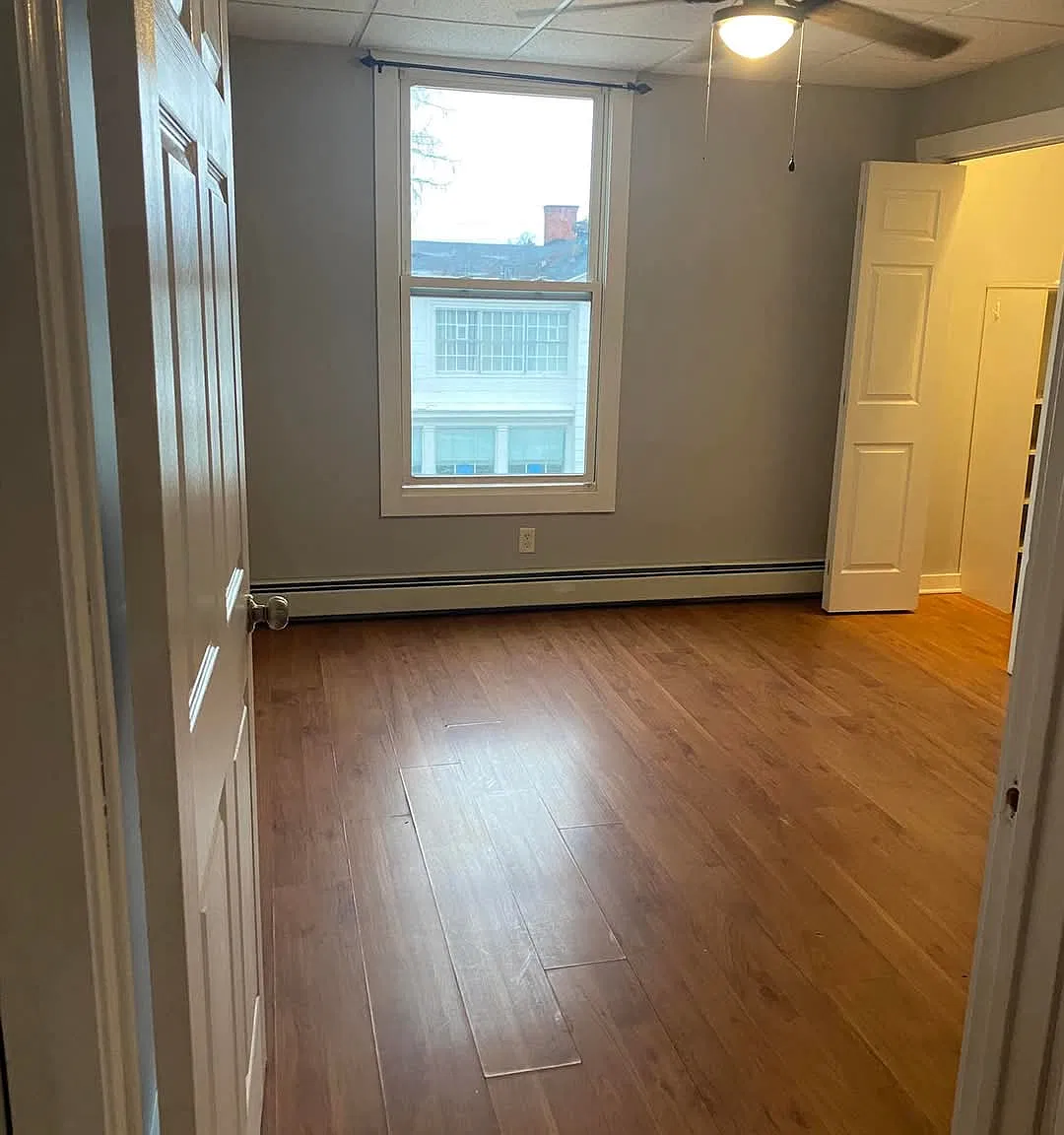 1 bed, 850 sqft, $1,000 — Photo 2