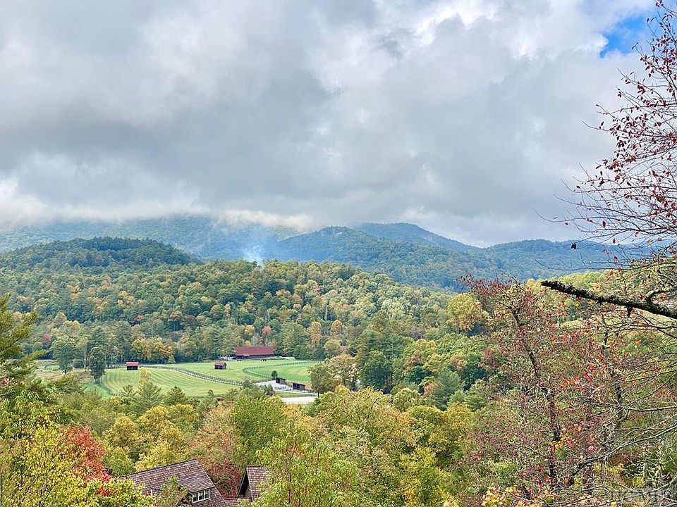 1st image of 827 High Mountain Dr