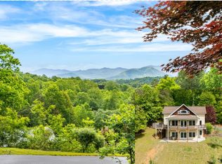105 Sharons Valley, Hayesville, NC 28904