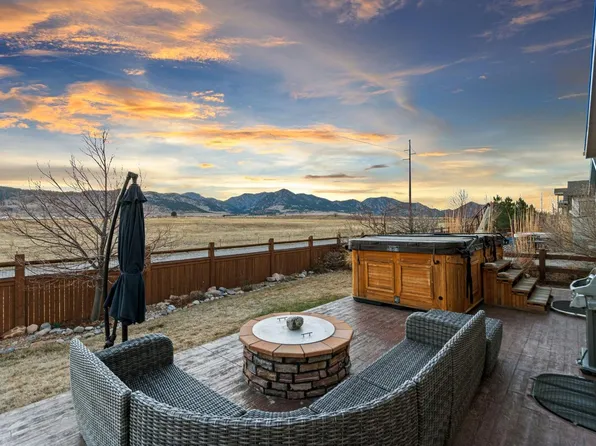 9337 Iron Mountain Way, Arvada, CO 80007