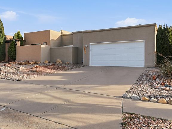 2nd image of 6856 Kelly Ann Rd NE