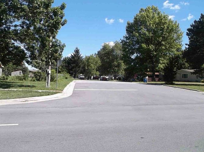 2nd image of 3926 Ireland Dr