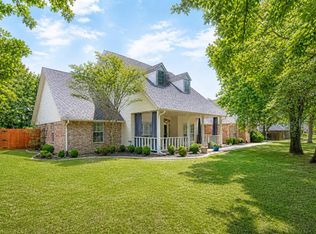 620 Hunt Club Rd, Blanchard, OK 73010