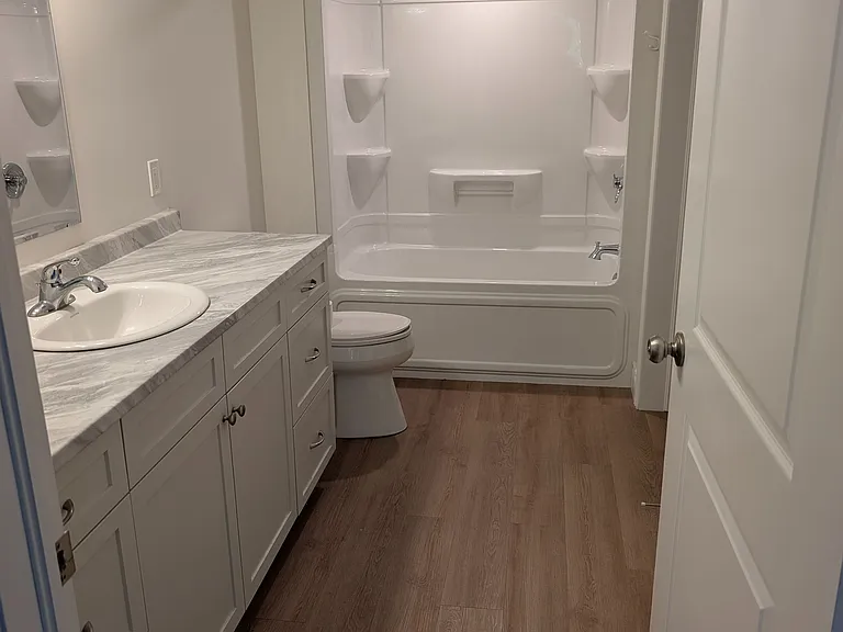 775 Campbell Ave #11 — Photo 10