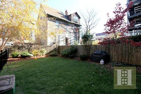 Sold by Halstead Property | media 6
