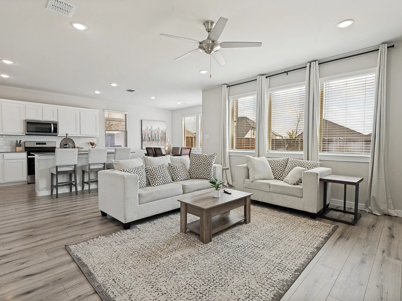 2808 Spring Side Dr — Photo 3
