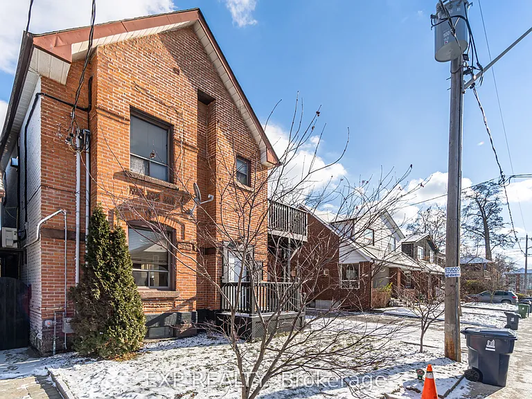 677 Durie St #3 — Photo 3