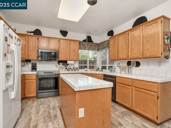 1156 Shadowcliff Way, Brentwood, CA 94513