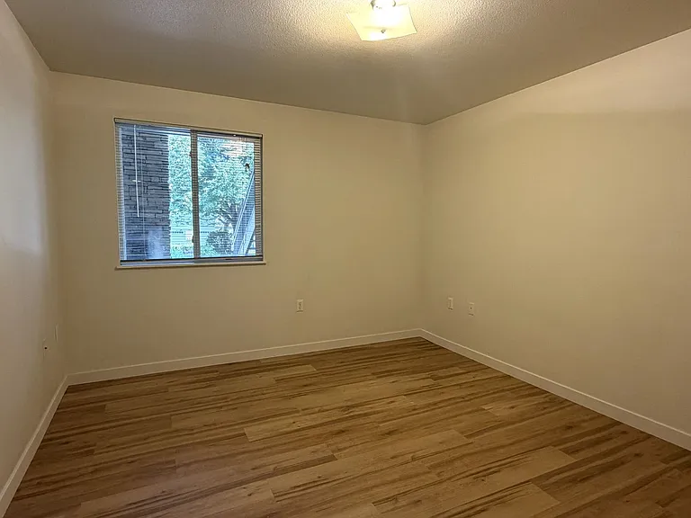 6675 S Lemay Ave #H4 — Photo 8