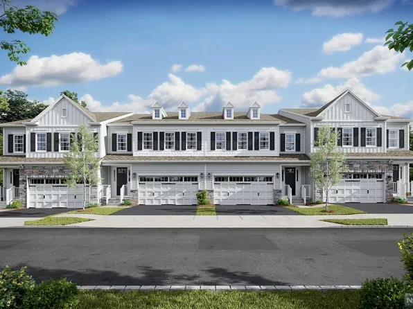 32 Lenape Ln, Old Tappan, NJ 07675