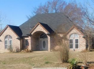 13701 Oktaha Rd, Oktaha, OK 74450