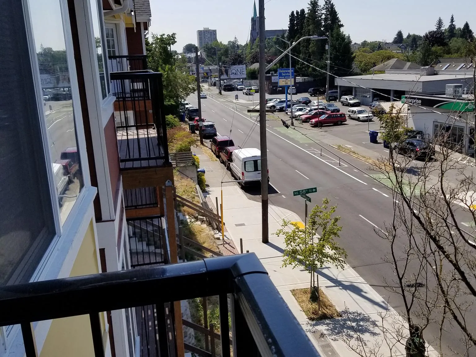 3 bed, 2000 sqft, $3,495 — Photo 1