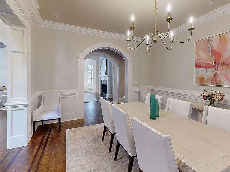 1296 W Wesley Rd NW — Photo 23