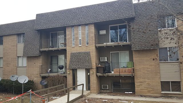 1st image of 2905 Park Terrace Dr APT 9