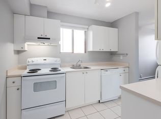Glenmore Gardens Towers, Calgary, AB T2V 0X5