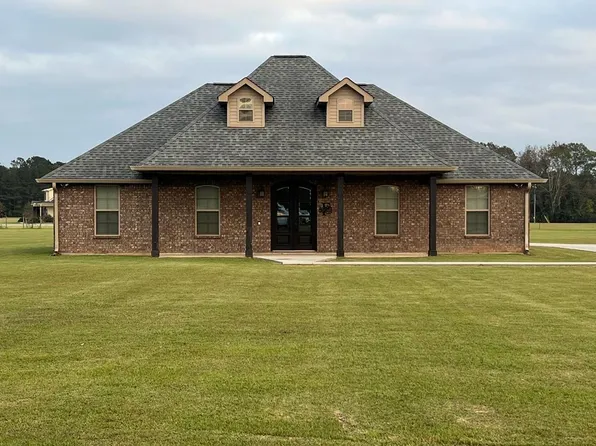 51 Scenic View Dr, Carriere, MS 39426