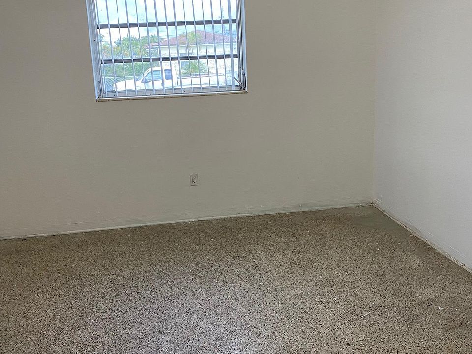 1st image of 90 W 13th St Floor 1