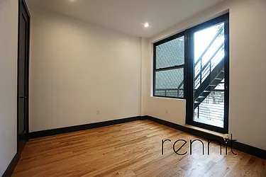 Rented by Rennit Inc.