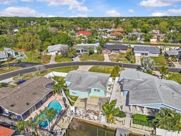 310 Westwinds Dr, Palm Harbor, FL 34683