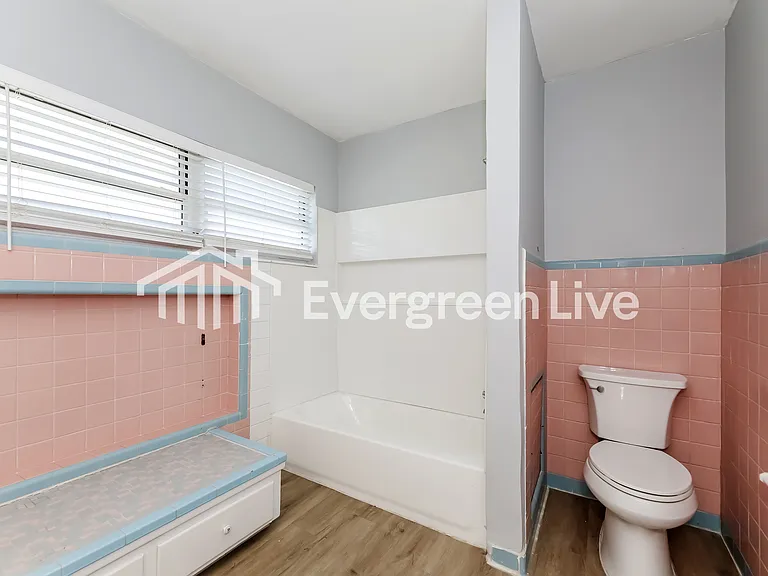 2103 Tegner Dr — Photo 14