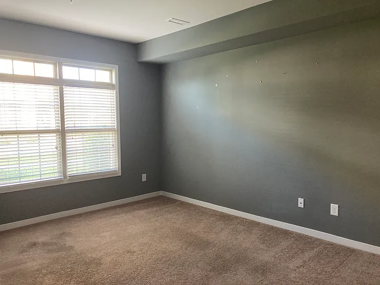10942 Parkshire Ln — Photo 20