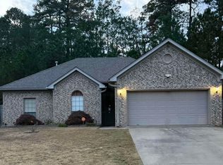 1201 Ridgecrest Cv, Benton, AR 72015