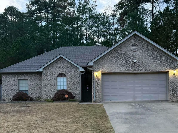 1201 Ridgecrest Cv, Benton, AR 72015
