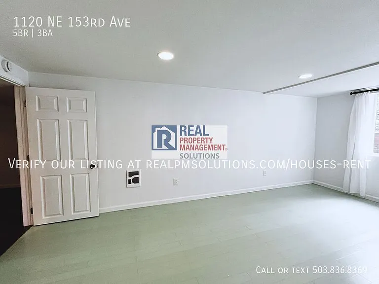 1120 NE 153rd Ave — Photo 60