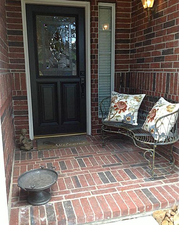 COVERED ENTRY