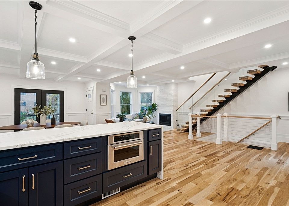 1st image of 15 Spring Hill Ter