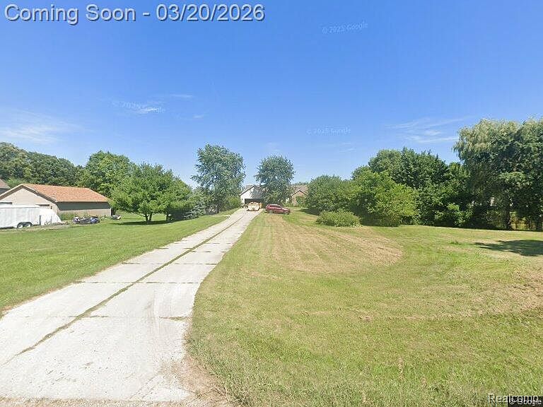 1st image of 3932 Thomas Rd