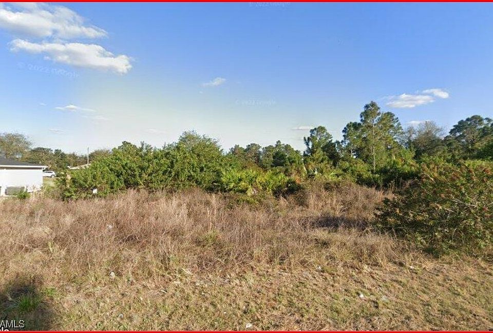 2nd image of 741/743 Jack Ave S
