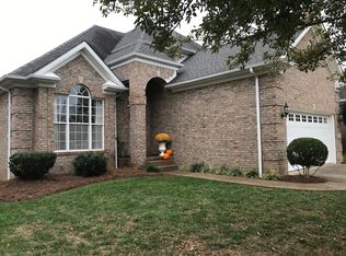 220 Augusta Ave, Bowling Green, KY 42103