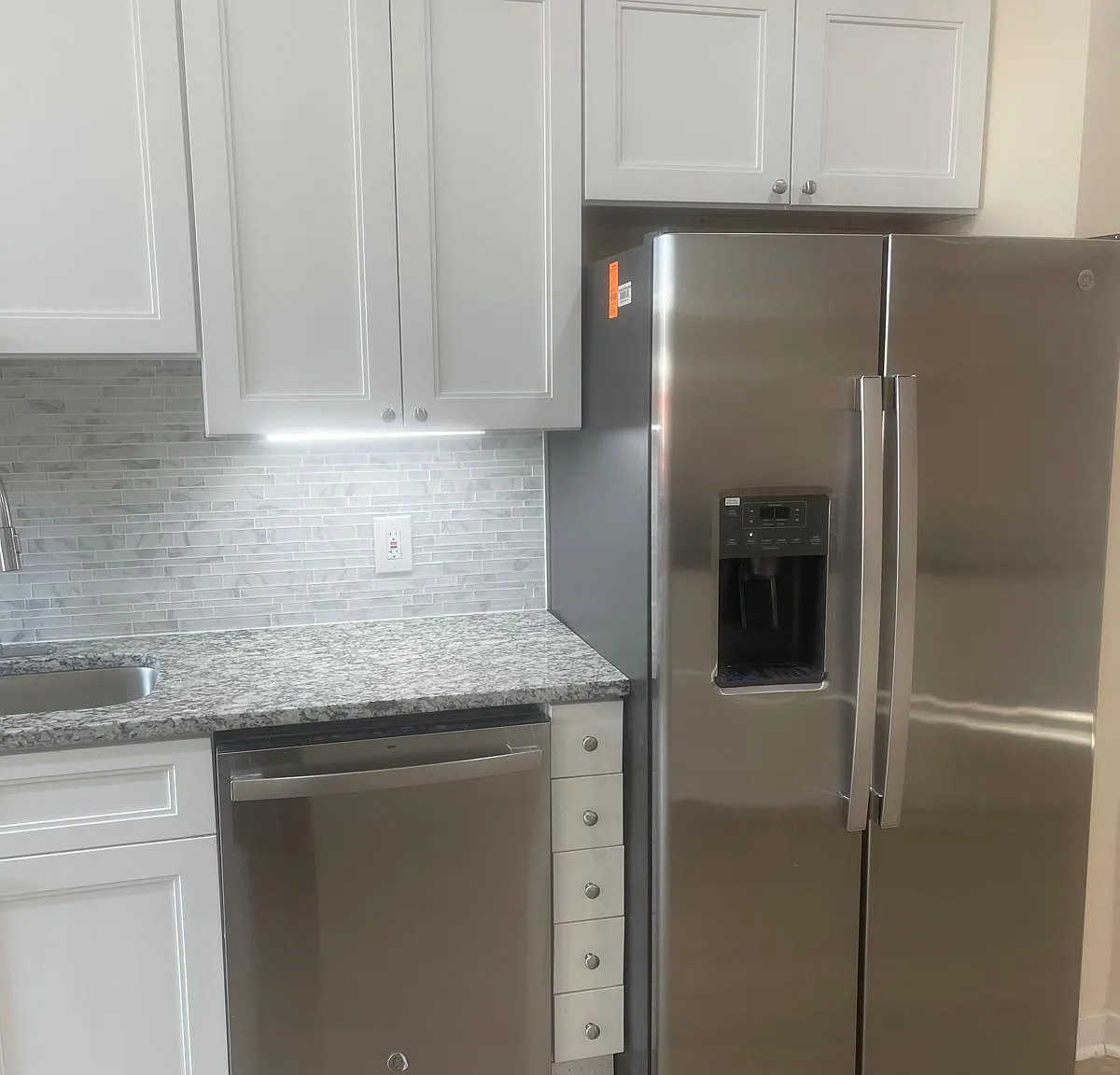 2 bed, 1144 sqft, $2,400 — Photo 4